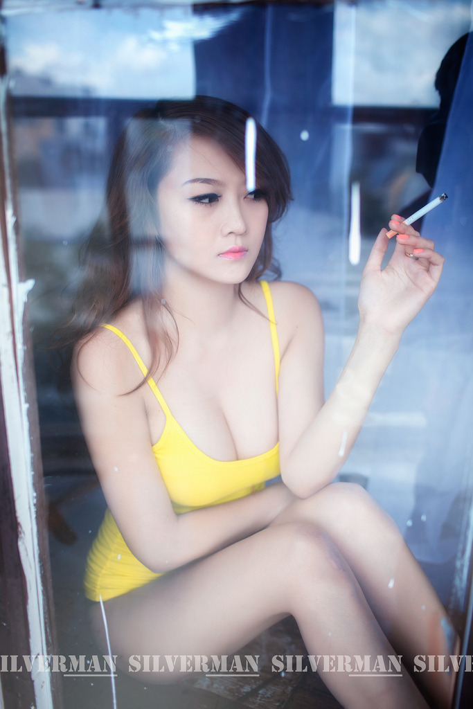 不扣扭的女孩